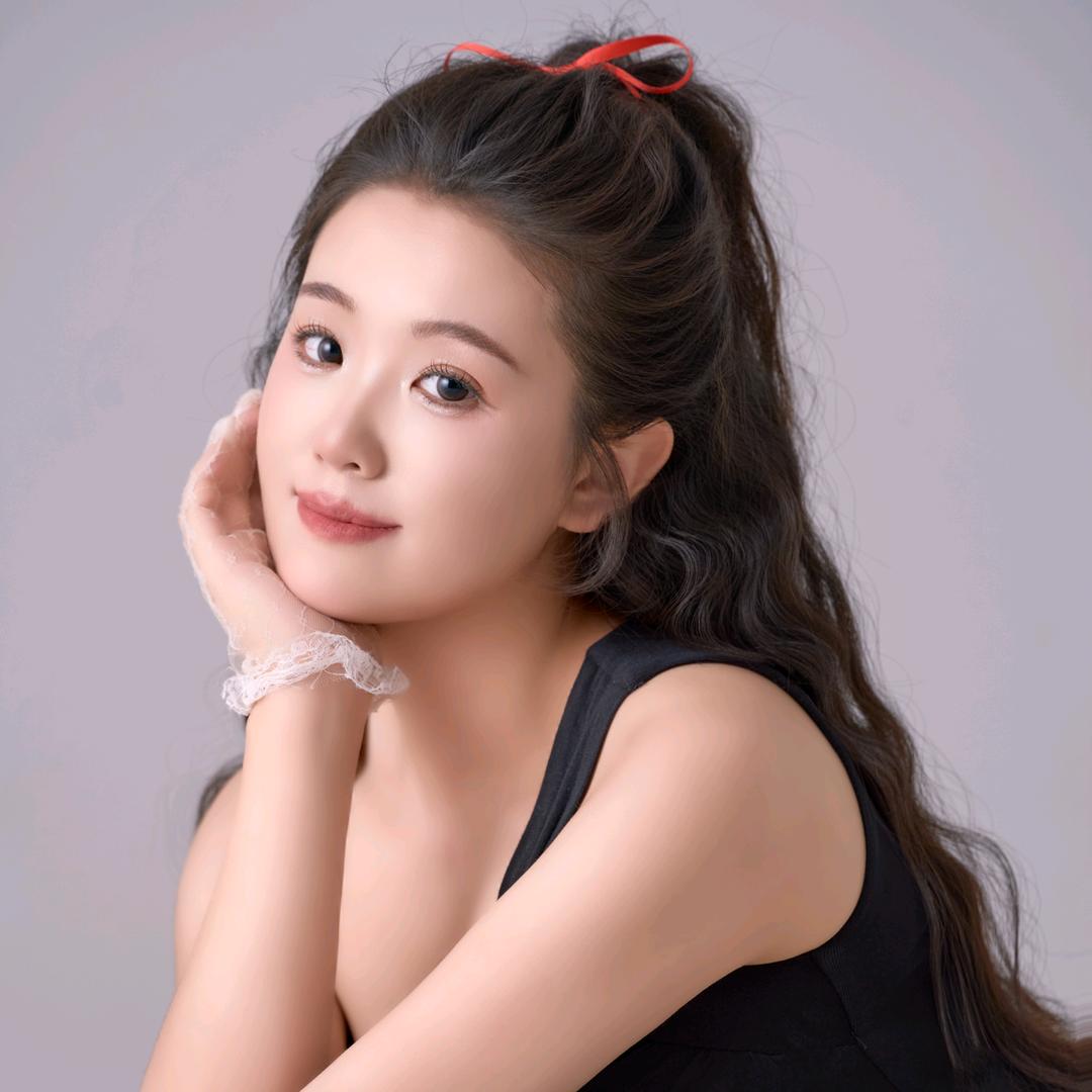 周小（伤感情歌）