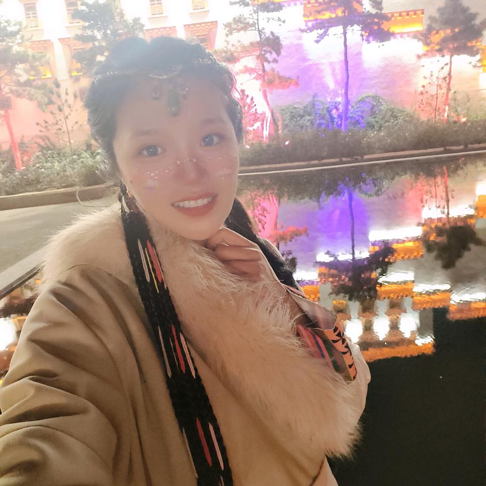菲姐吖
