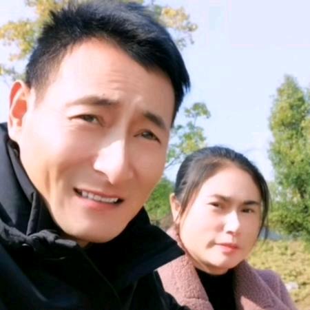 多肉松哥