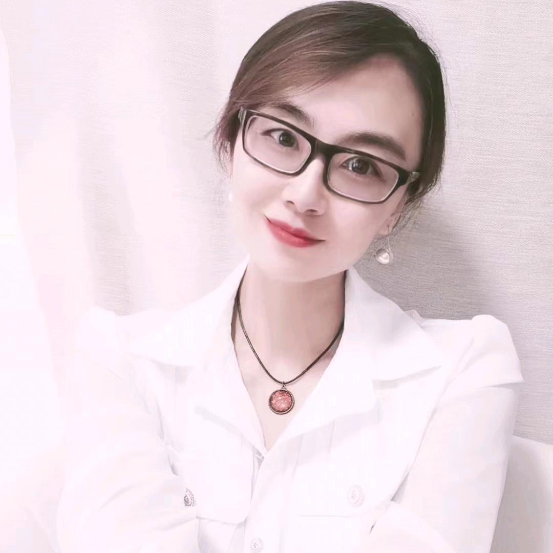 娜小菲