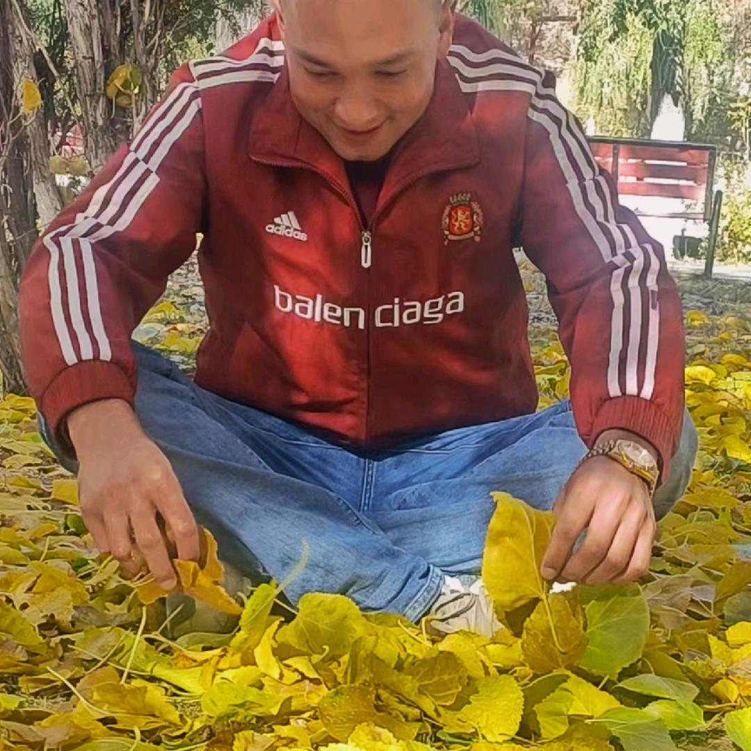阿布力美提