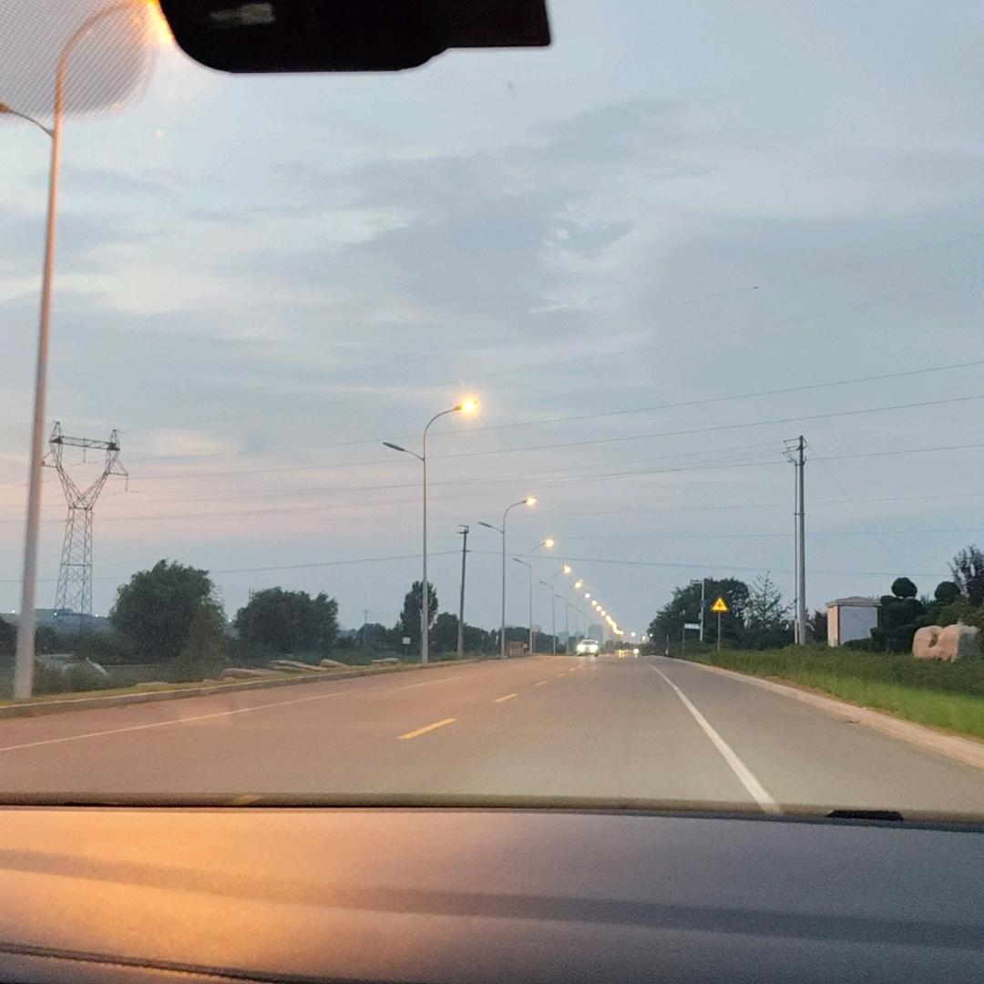 阿特。