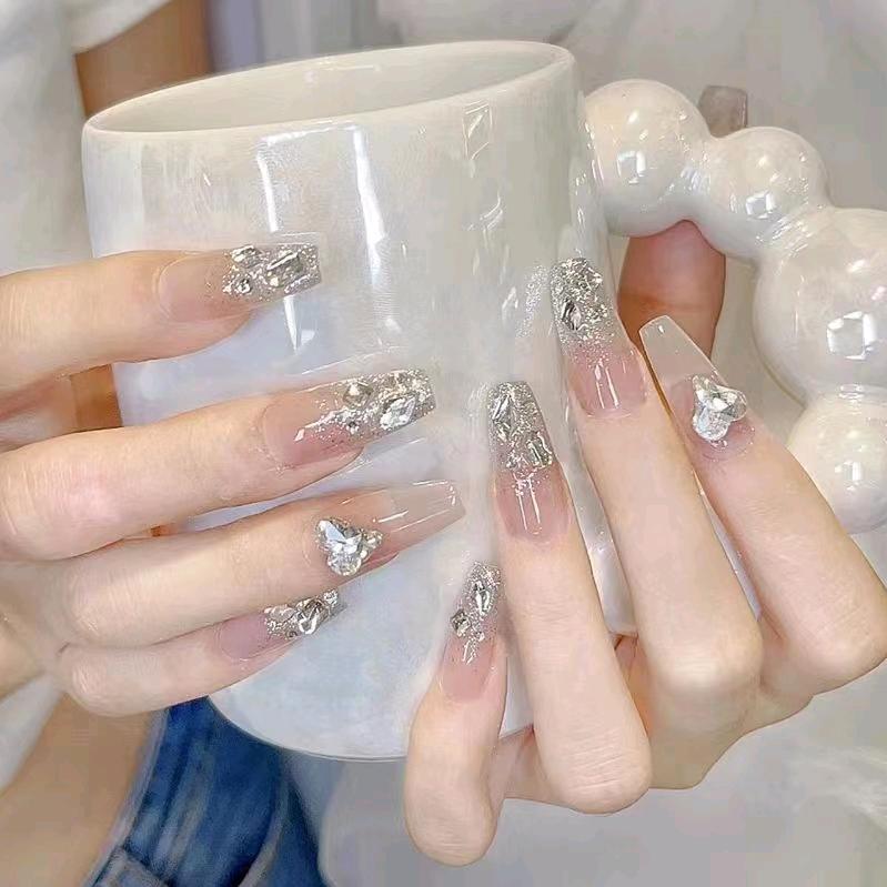 盈盈纯手工穿戴甲