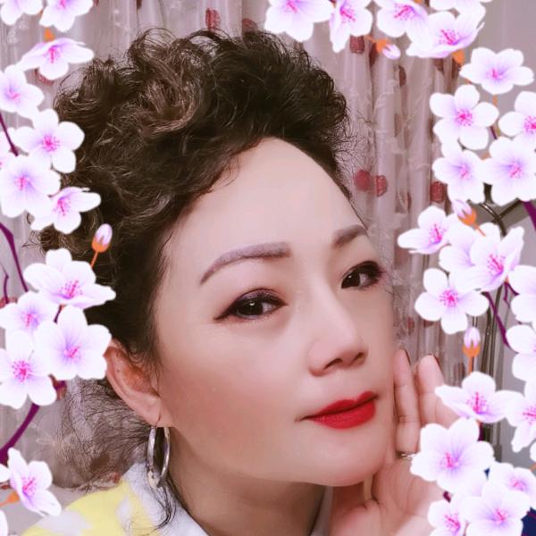 小飞霞传唱邓丽君