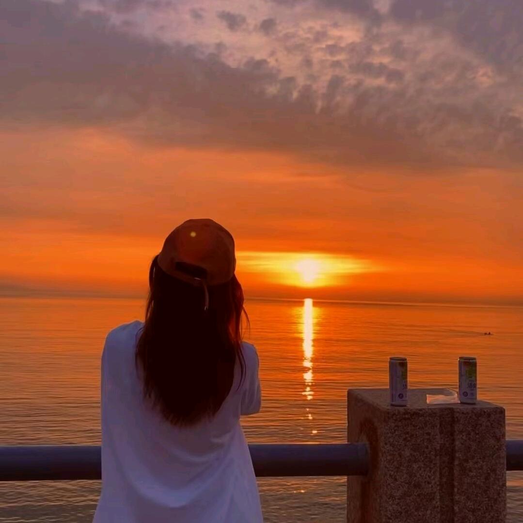 ℳ̶̶̶̶晚风ℳᥫᩣ