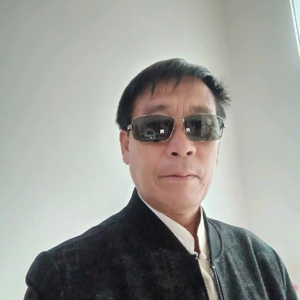 男人坚强