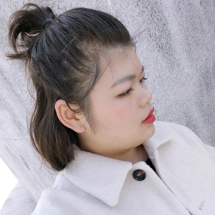 梦梦《努力奋斗中》