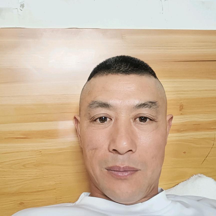 晏金平