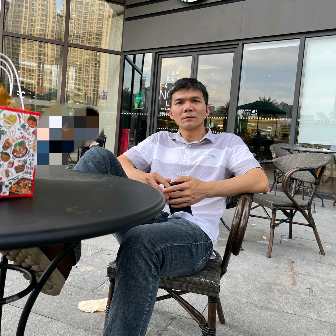 ：曾师傅（马来宾：汽车漆.合金漆.广告漆