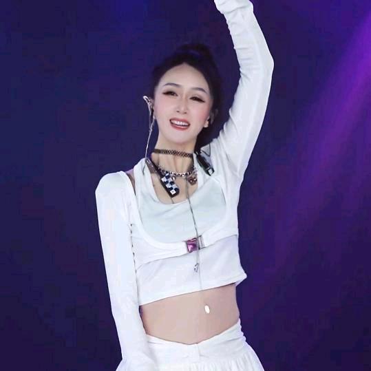 星闪闪✨️✨️