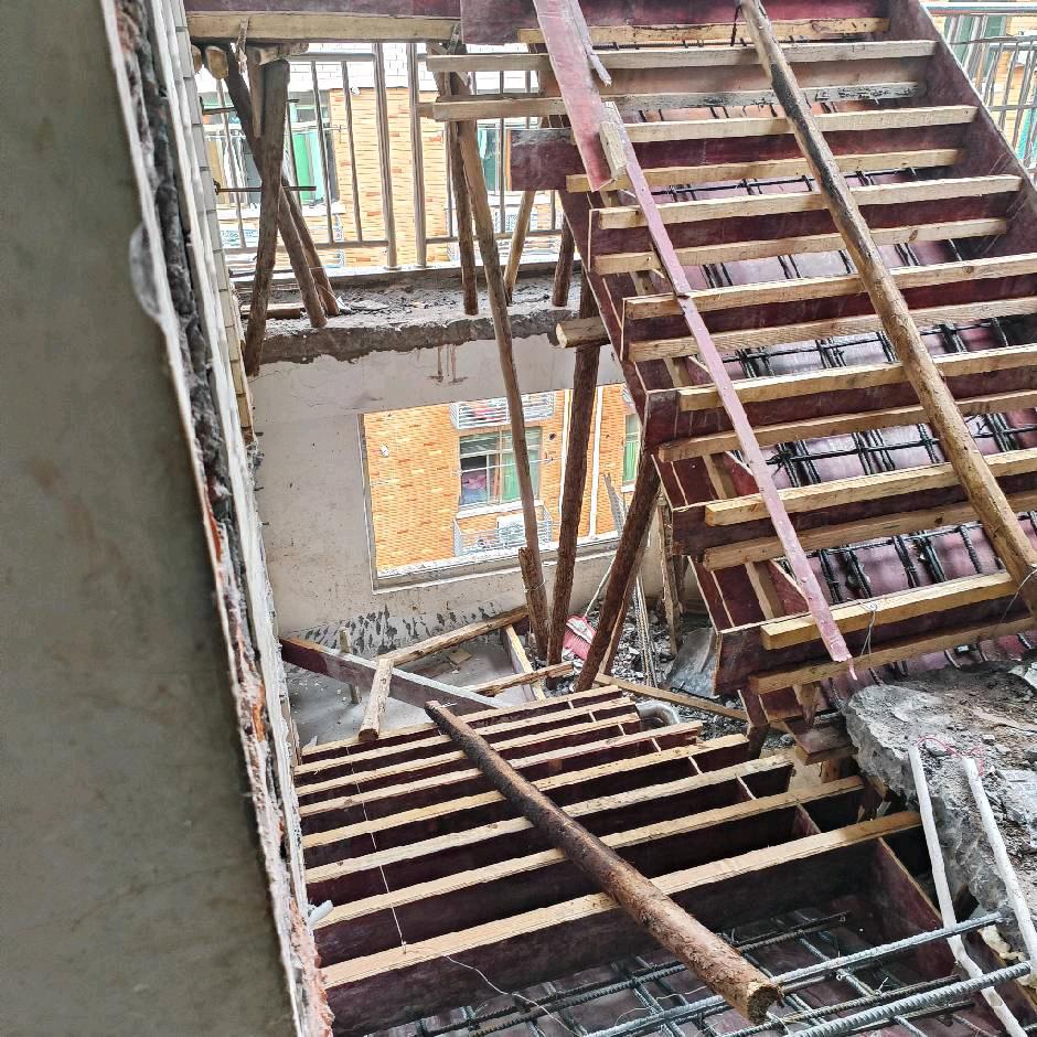 专业现浇浇筑，楼梯，墙，拆除