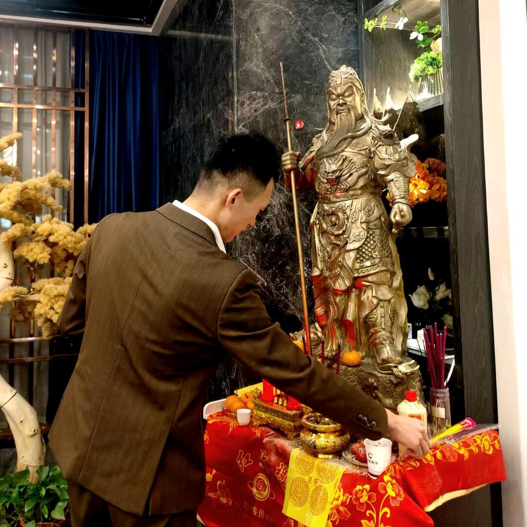 💥崽崽叫鹿总/.