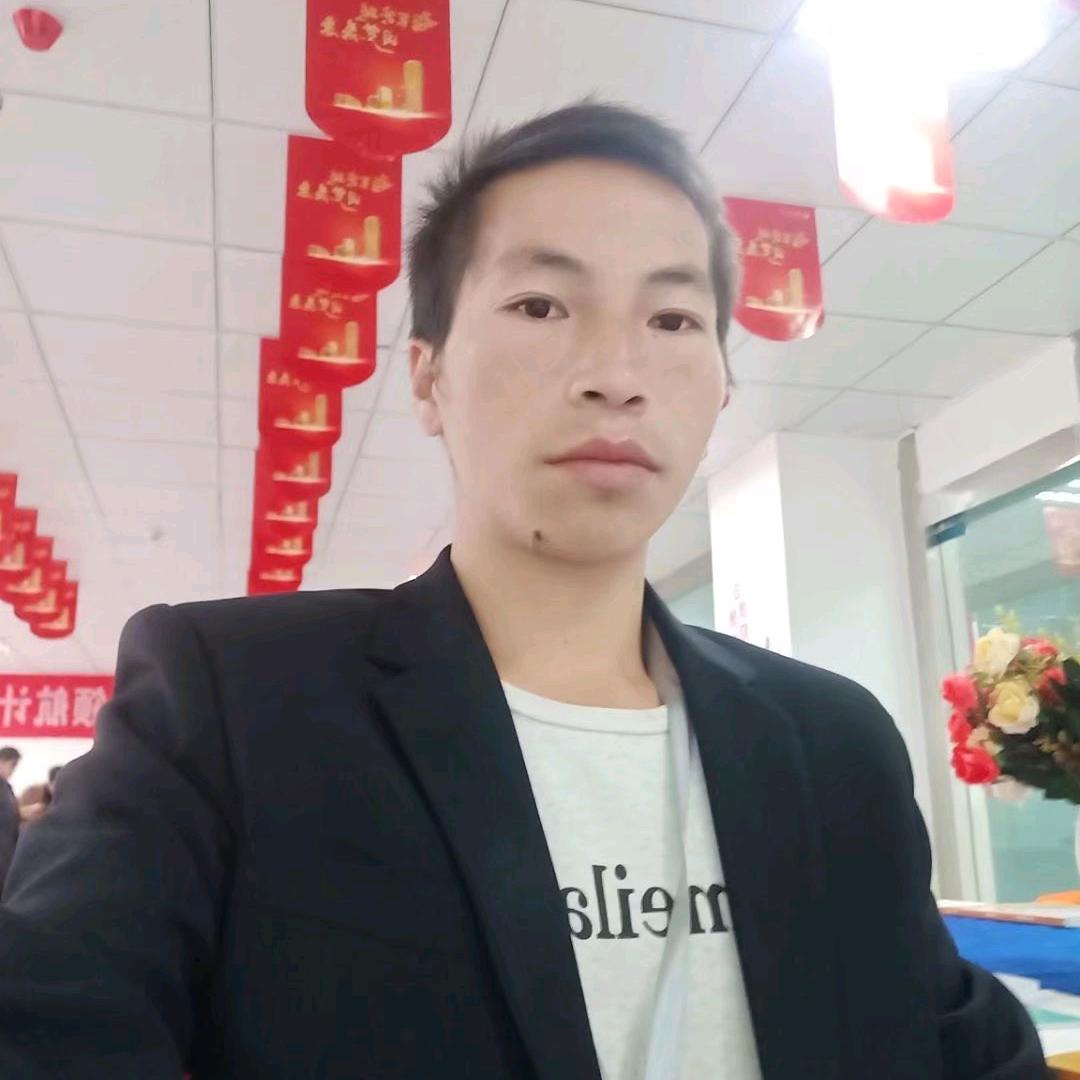 寶爸，孤独陪伴寂寞