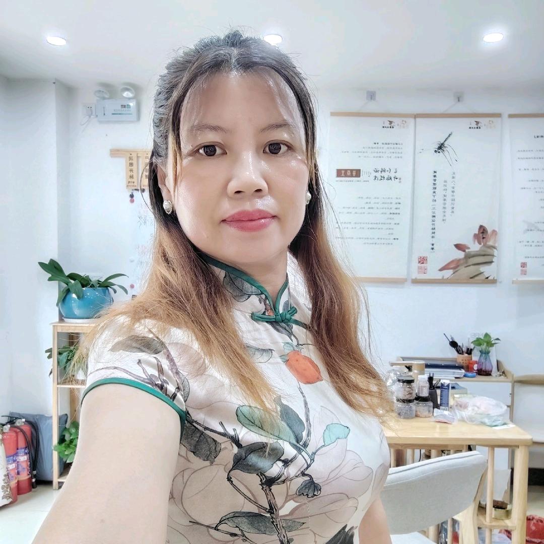 小小花儿中医理疗-招学员