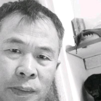 卖咕哩哥
