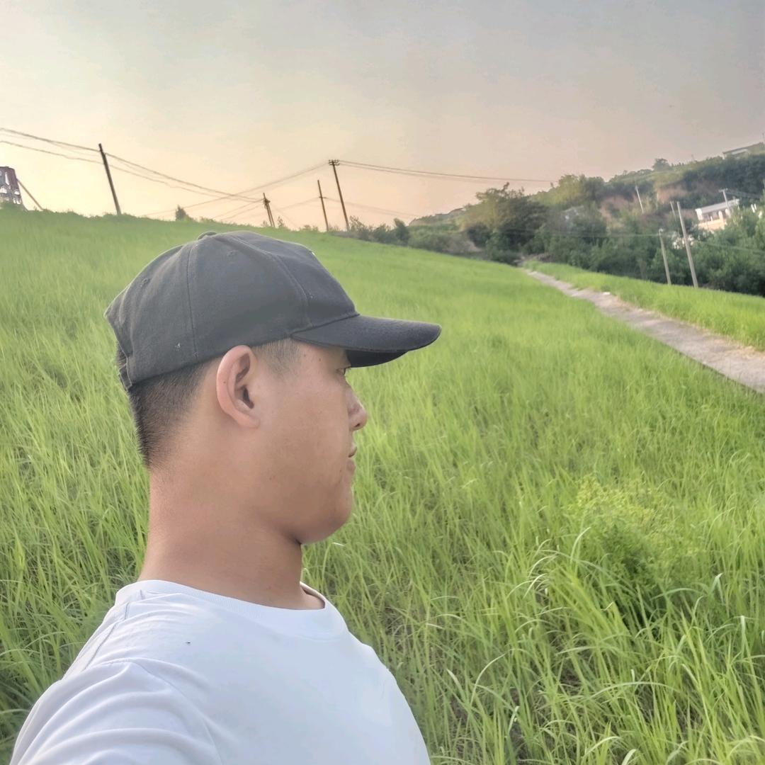 户外爬山