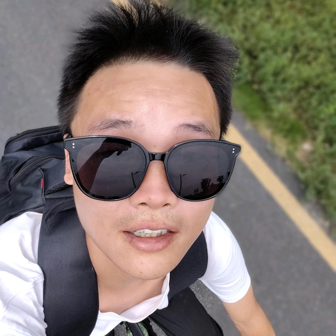 曾小咸的渔具店