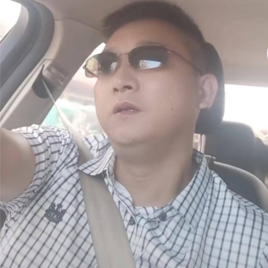 🦋এ᭄我姓ꦿ陈💔我心沉ོ࿐ᩚ龙的传人
