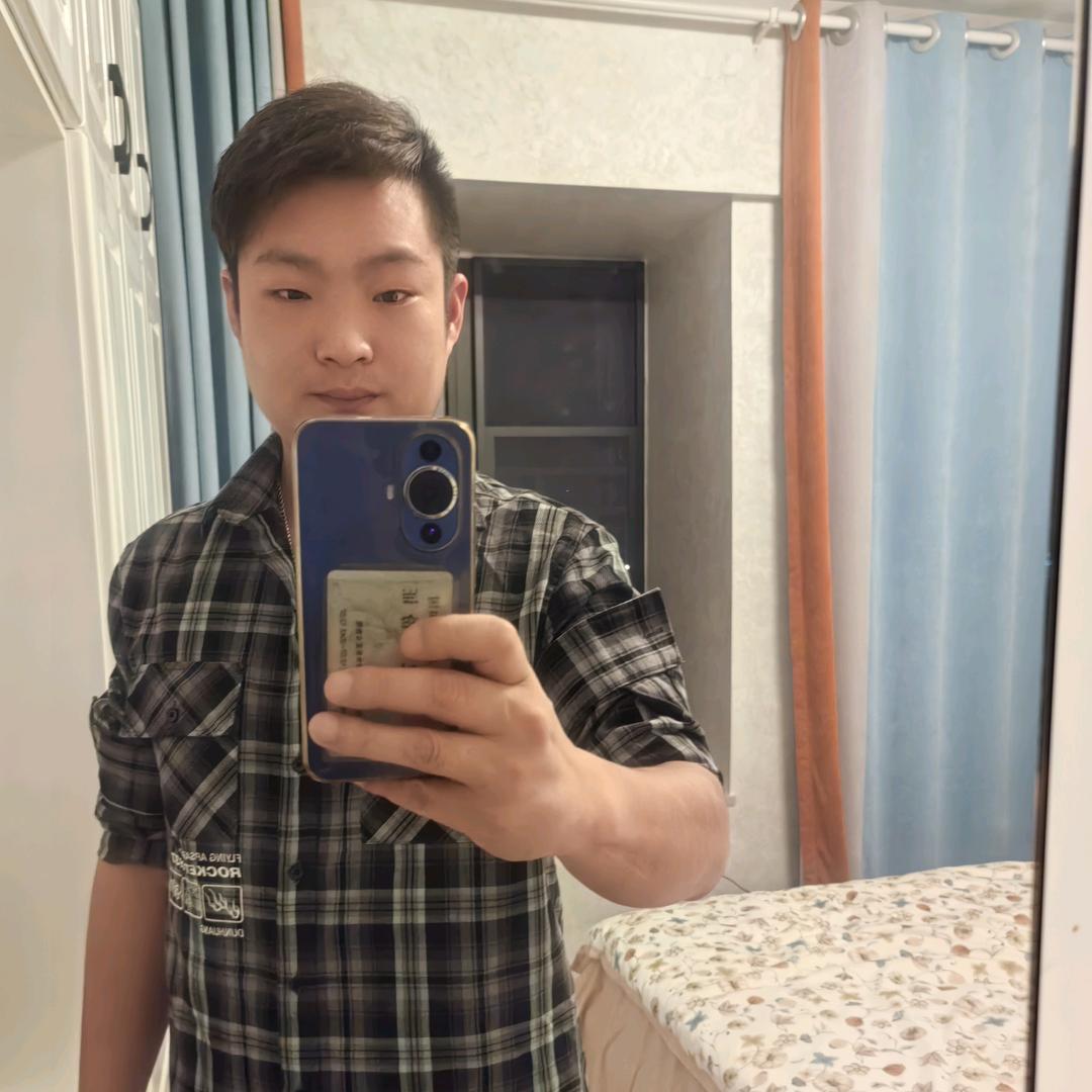 阿 兴