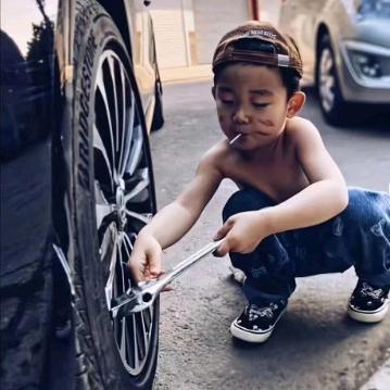 : ²º²⁵༼ཽ༉ꫛ普通人