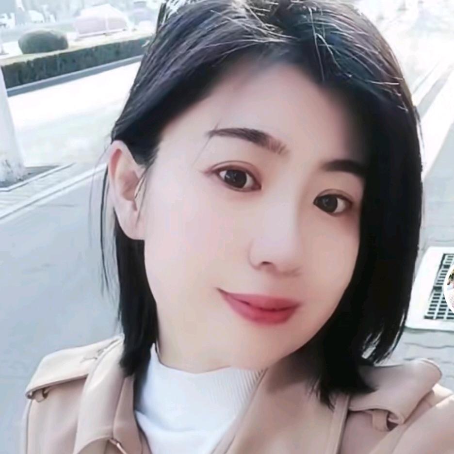 华华.，9点开播