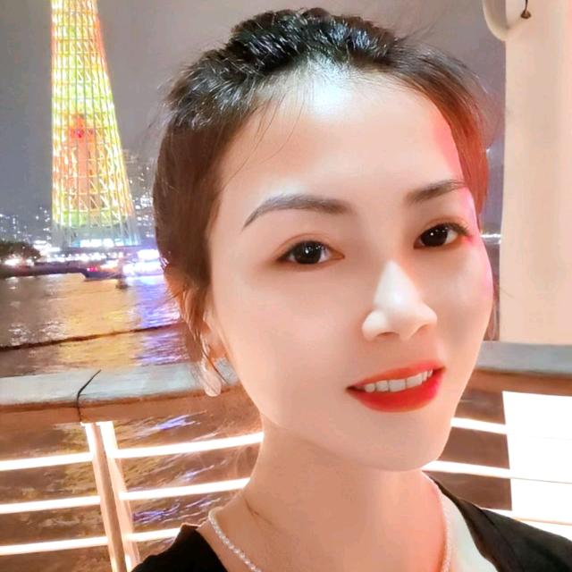 小燕子百货上午10点30