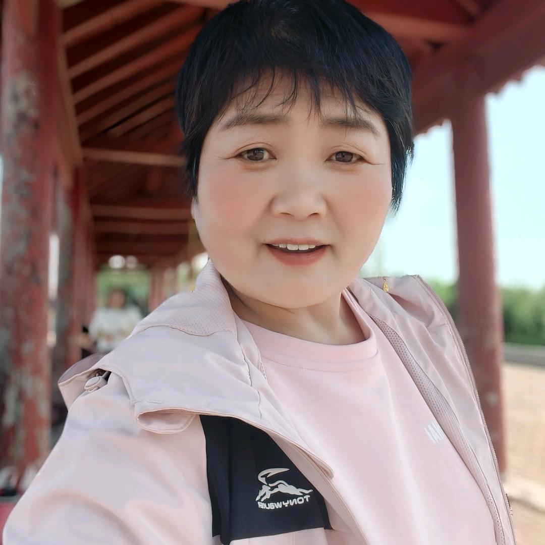 bzrt花儿对我笑