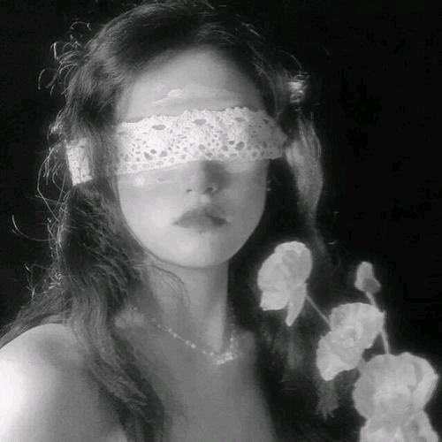 棉花糖鲜女