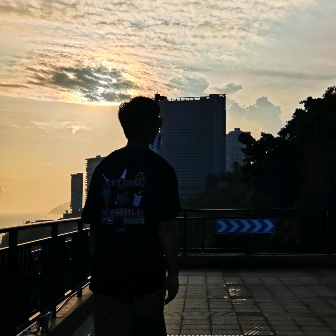 倌亓。