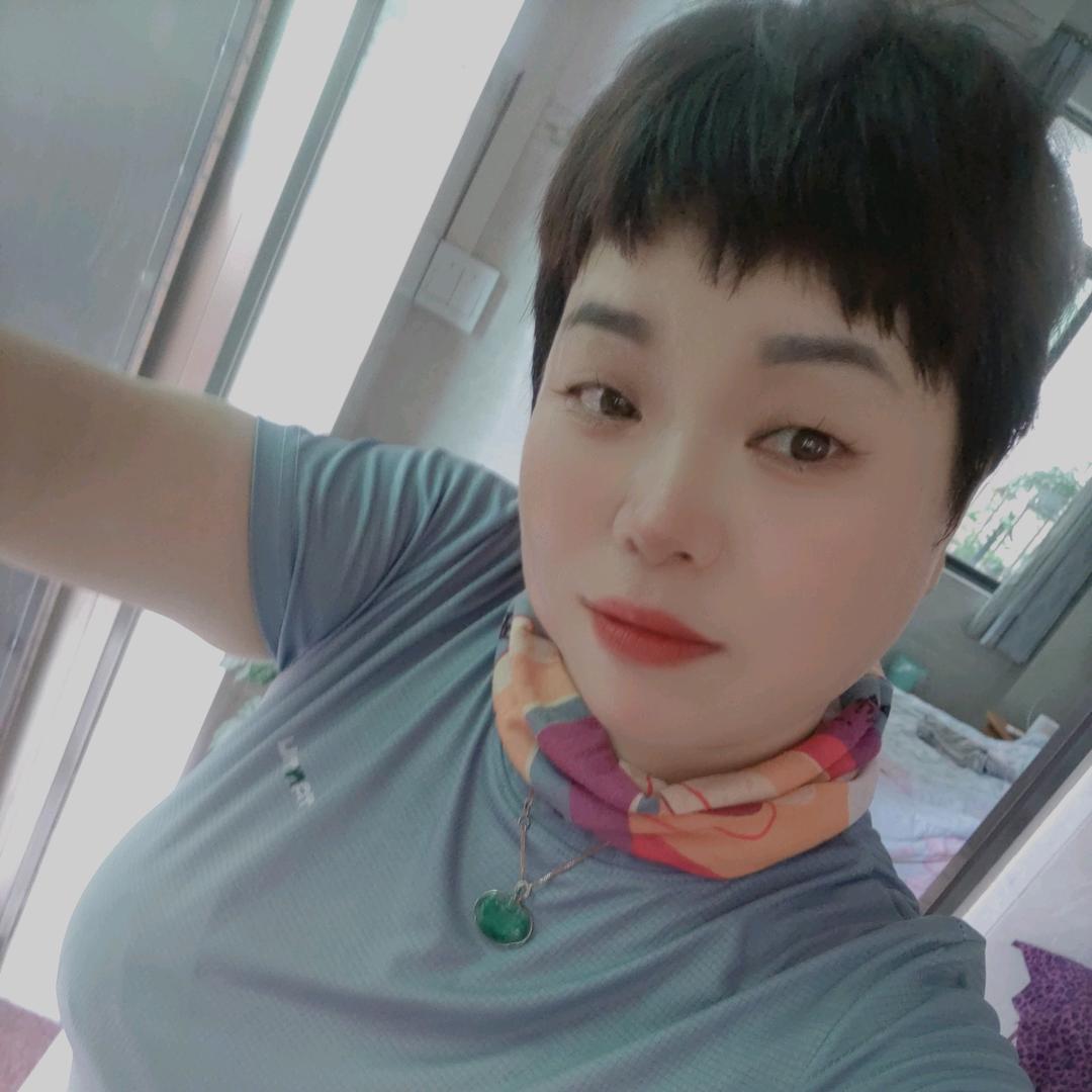 ⑦華媚