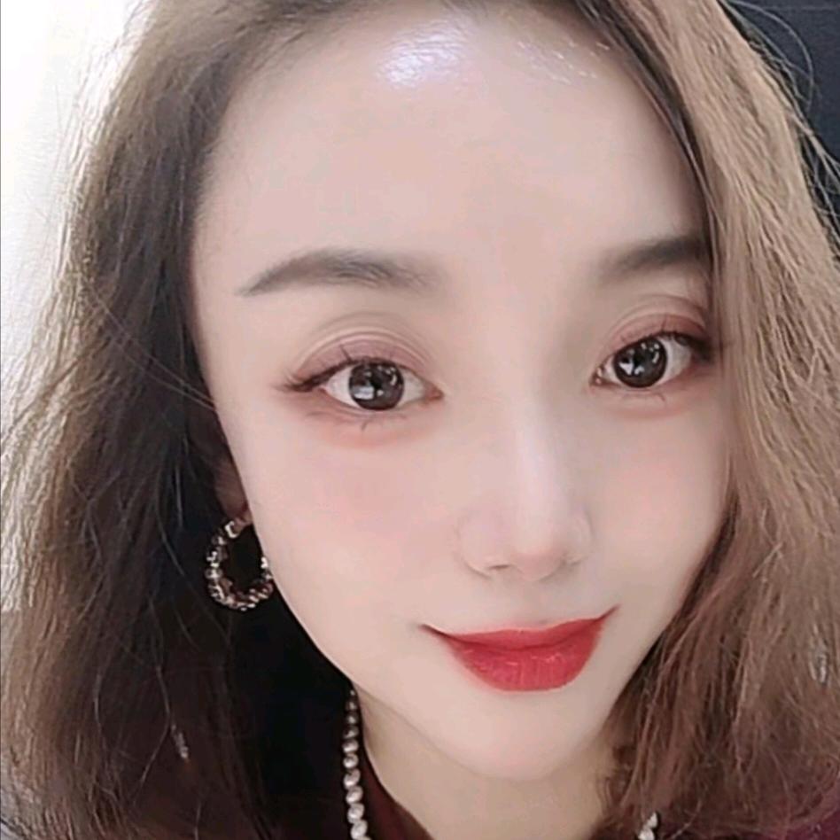 周泉女装
