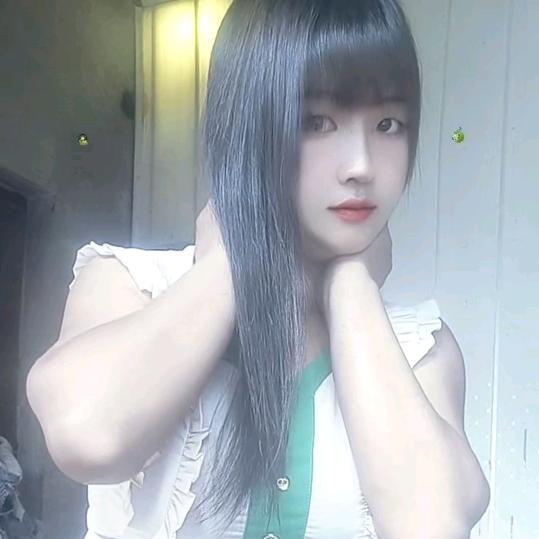 孤单单一个人