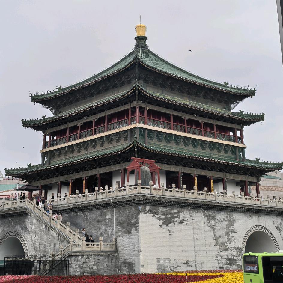 跟我走