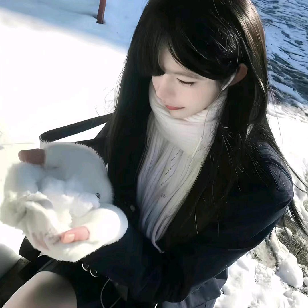 ε٩(๑> ₃ <)۶з