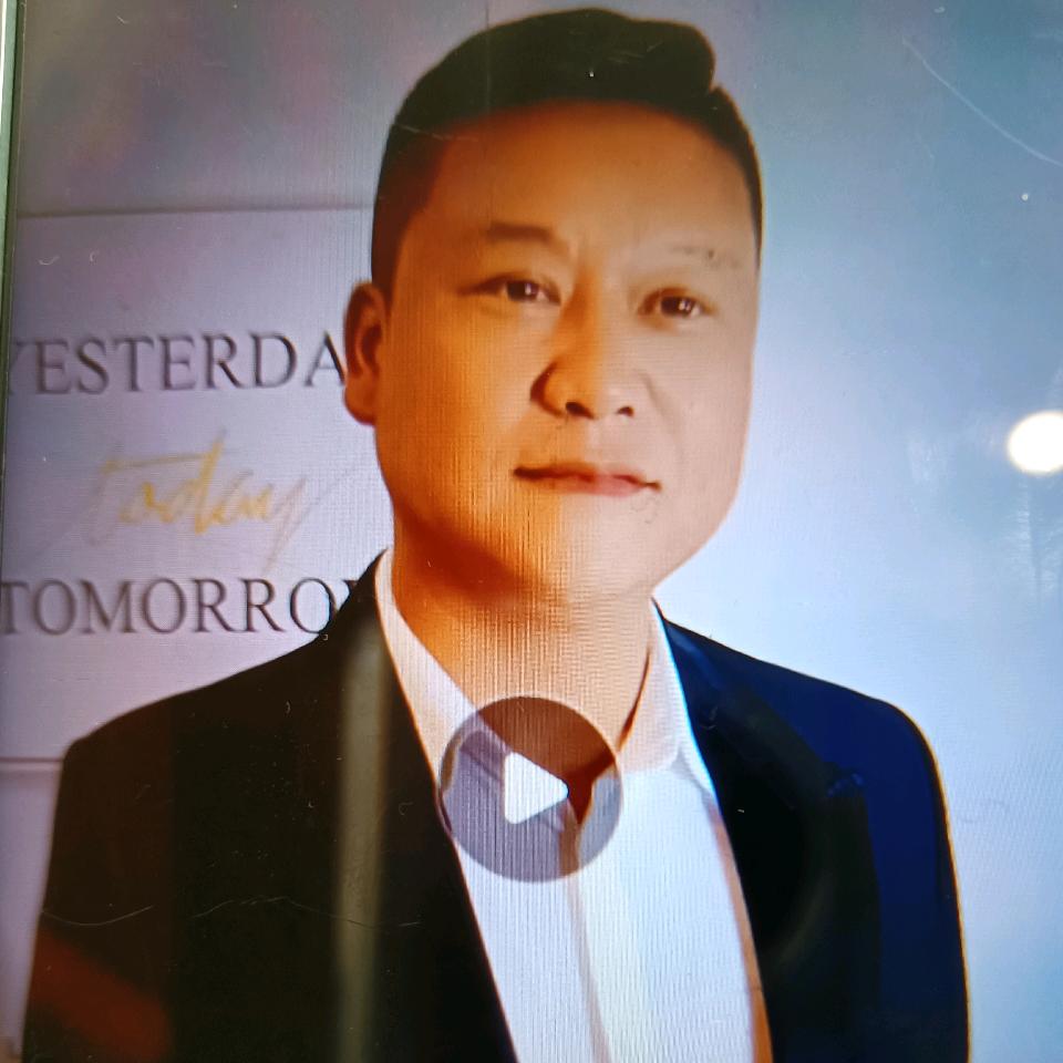 红焱有爱一家人