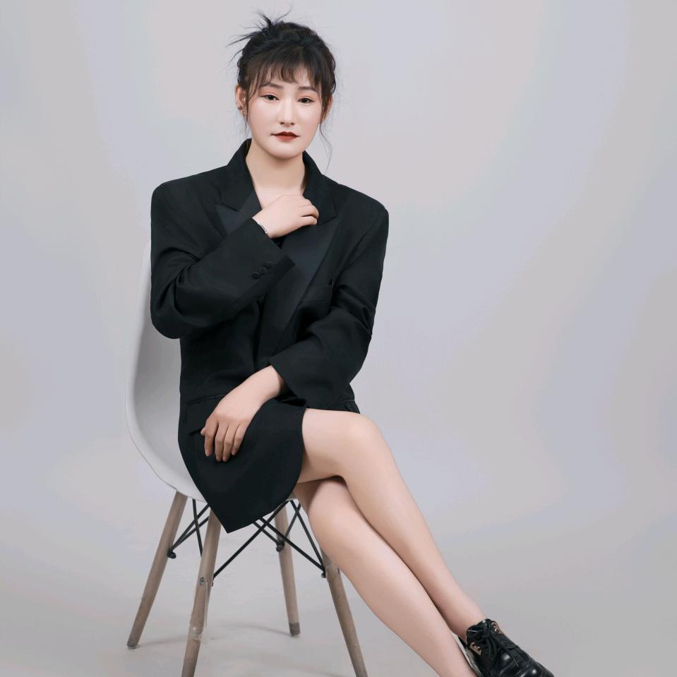 豆豆婚纱礼服馆～化妆师玲子