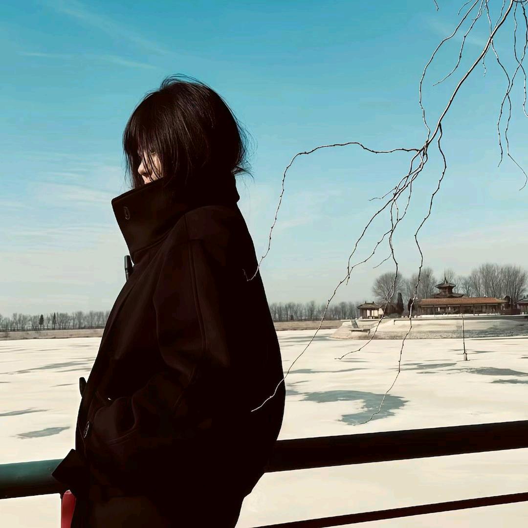 y.