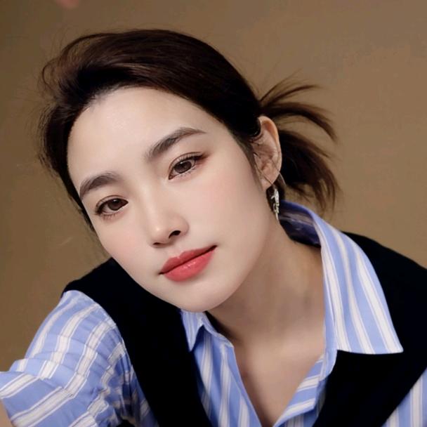 🕊️鷥SI蔫NIAN🕊️