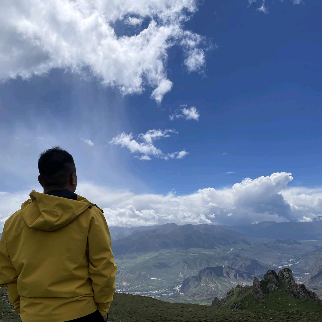 仅次于吴彦祖的一个人