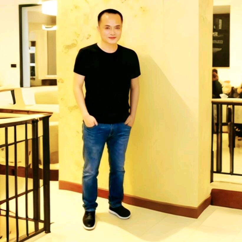 附近的人