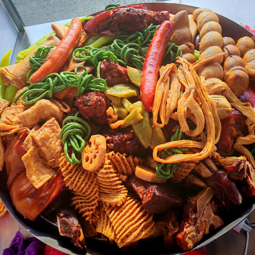 李师傅大锅卤菜