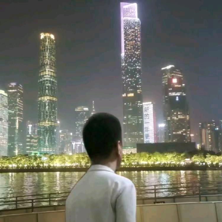 梁十二