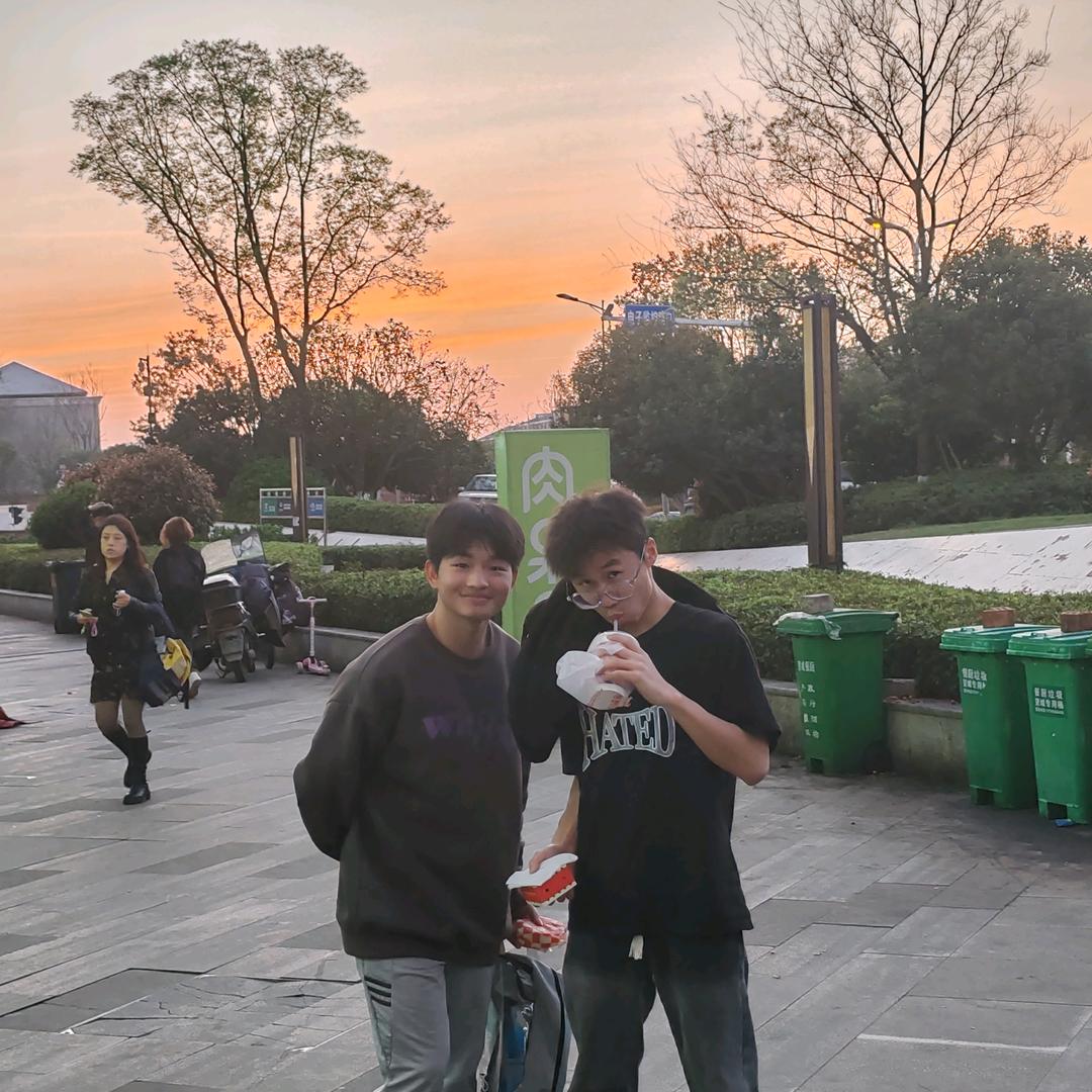 跑不动的阿博