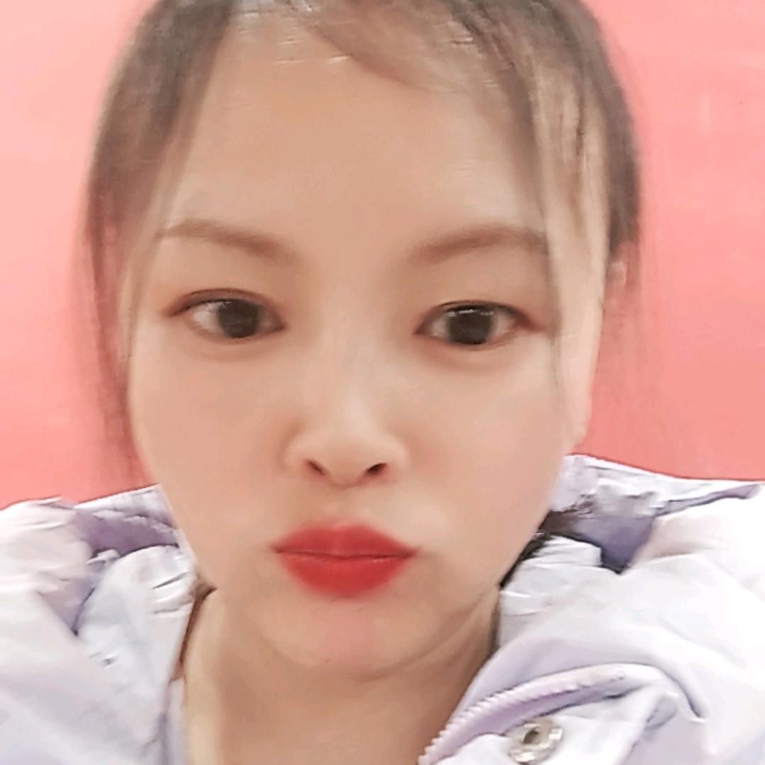 .̶♡̶眼̶里̶有̶星̶河̶