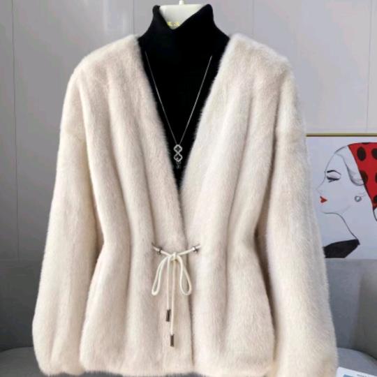 水貂。狐狸衣服改款，修补保养