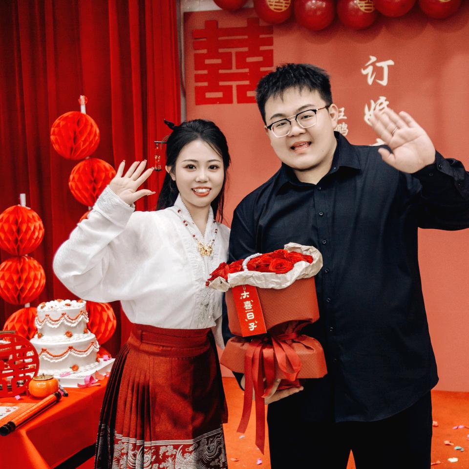 小王学长吖