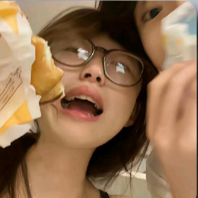 素妍