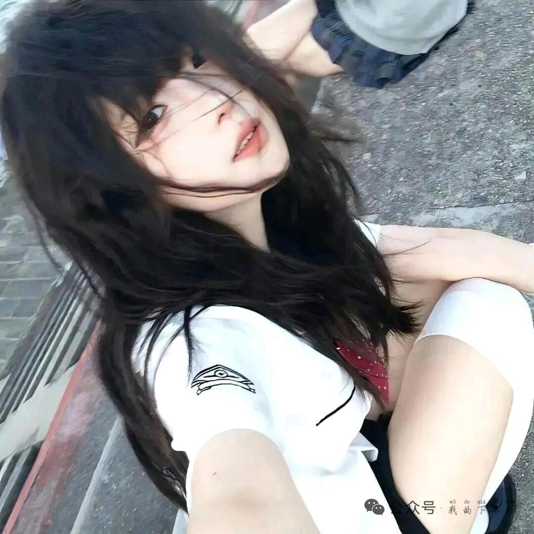 别捏我脸ˡᵃʕ̯•͡˔•̯᷅ʔ