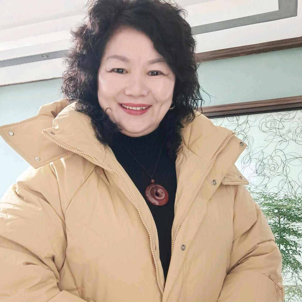 素雅淡生