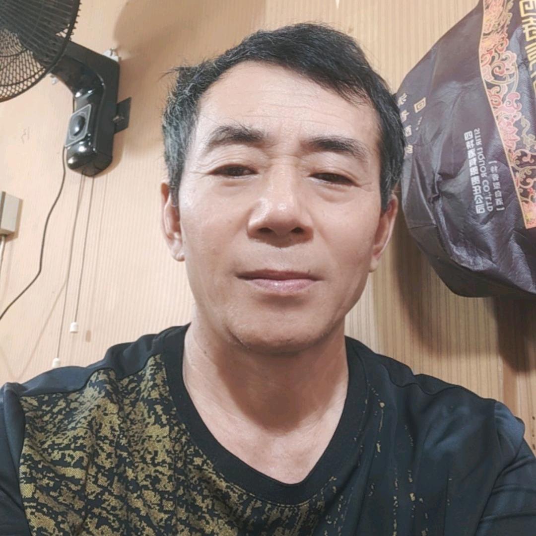 汪哥。晚八点十分开播